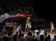 开云APP-篮网完胜雷霆，霍勒迪带队取胜