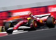 开云-迈凯伦力克哈斯车队，汉密尔顿点燃赛场