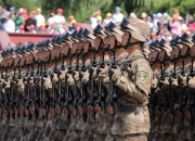 开云体育中国-双城记，当深圳的篮筐与慕尼黑的草皮同频共振