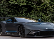 开云平台-绿茵烽火，马丁内利以个人技艺点燃世界排名争夺战之夜