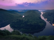 开云体育app-锐利如刀，绵延如河—塔图姆的杀伤美学