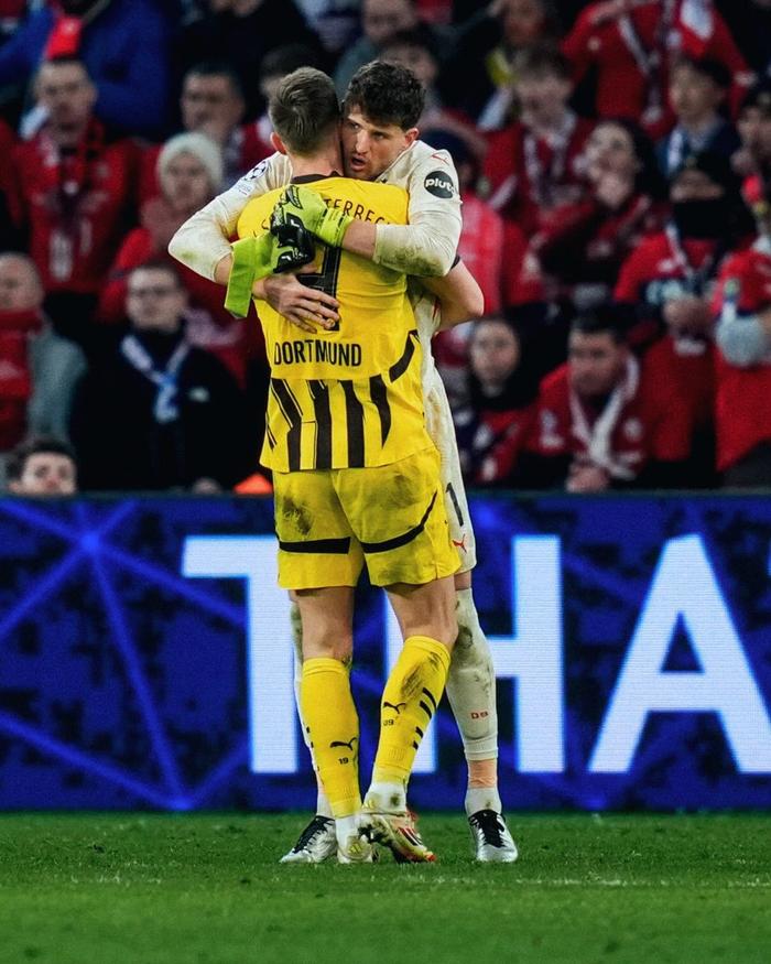 关于多特蒙德客场逆转,连胜势头不减的信息 关于多特蒙德客场逆转,连胜势头不减的信息