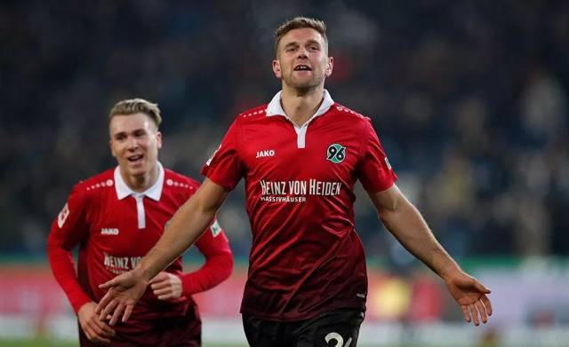 包含沃尔夫斯堡主场大胜汉诺威,排名第四的词条 包含沃尔夫斯堡主场大胜汉诺威,排名第四的词条