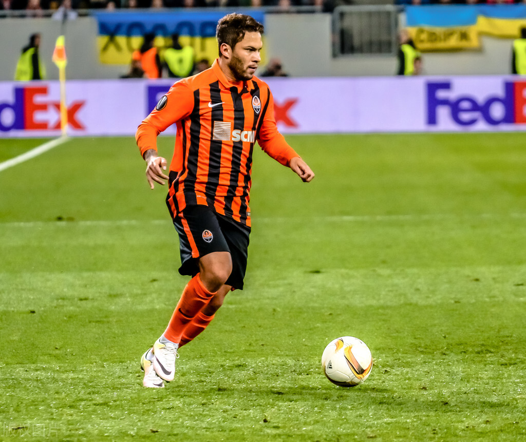 格拉纳达全取三分,豪取连胜 格拉纳达全取三分,豪取连胜