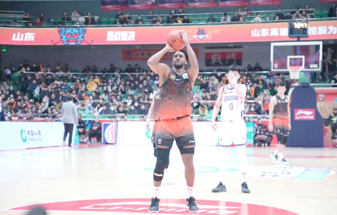 辽宁队力克广东队,高诗岩点燃赛场 辽宁队力克广东队,高诗岩点燃赛场