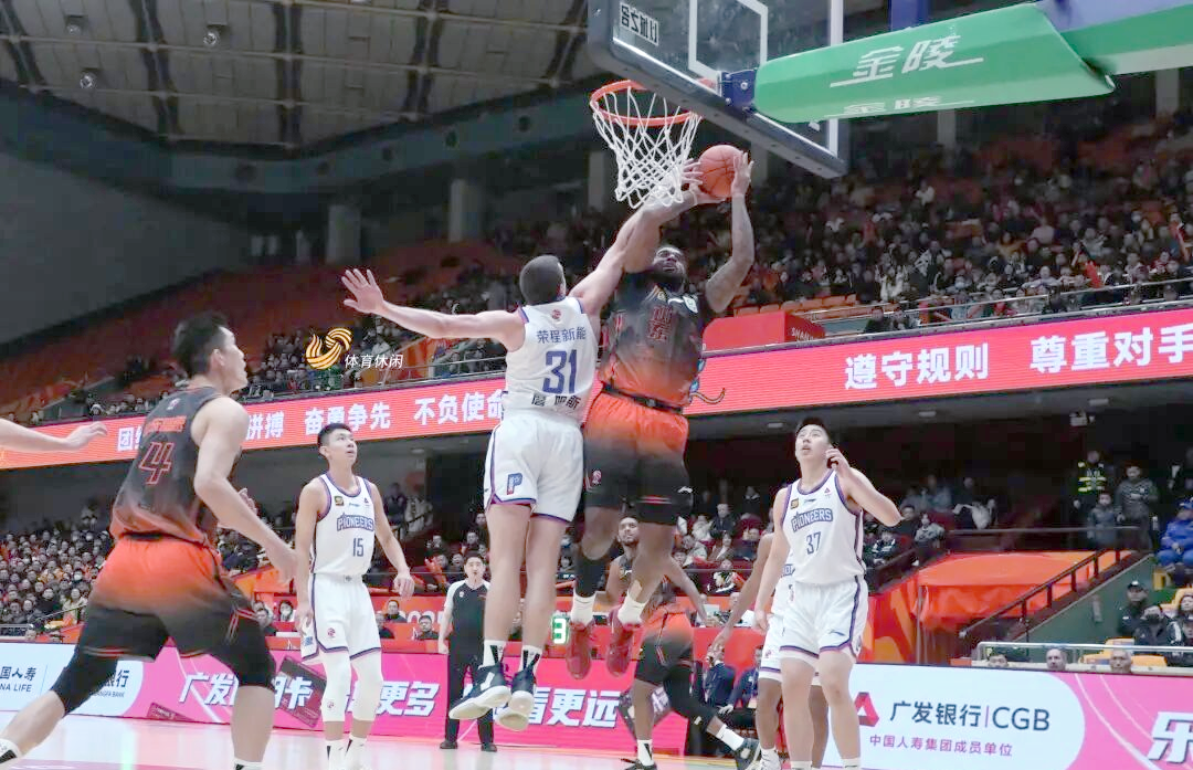 辽宁队力克广东队,高诗岩点燃赛场 辽宁队力克广东队,高诗岩点燃赛场