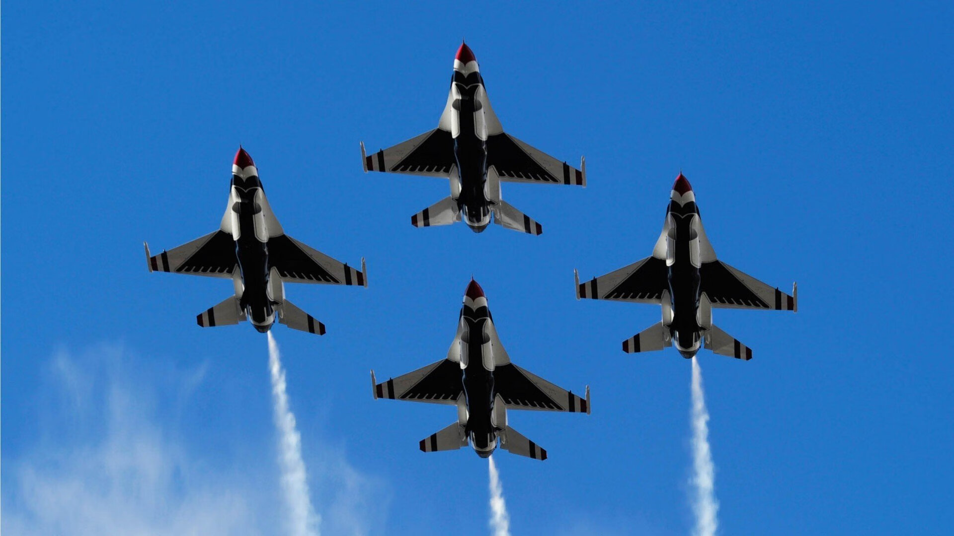 钢铁与羽毛，奥运周期关键战之夜，浓眉持续制造杀伤