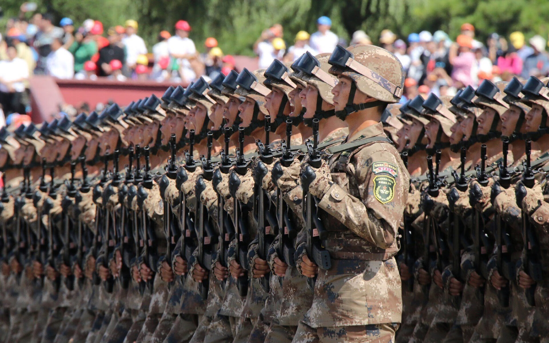 双城记，当深圳的篮筐与慕尼黑的草皮同频共振