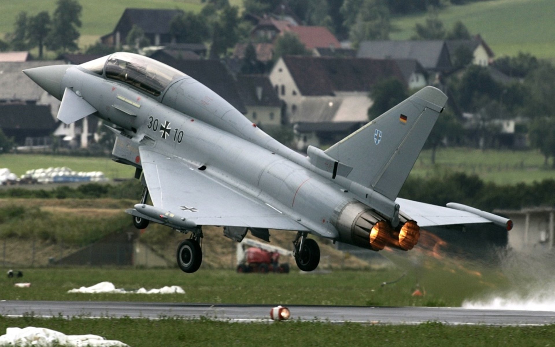 双面赛场,黄蜂的团队风暴与浓眉的个人天火