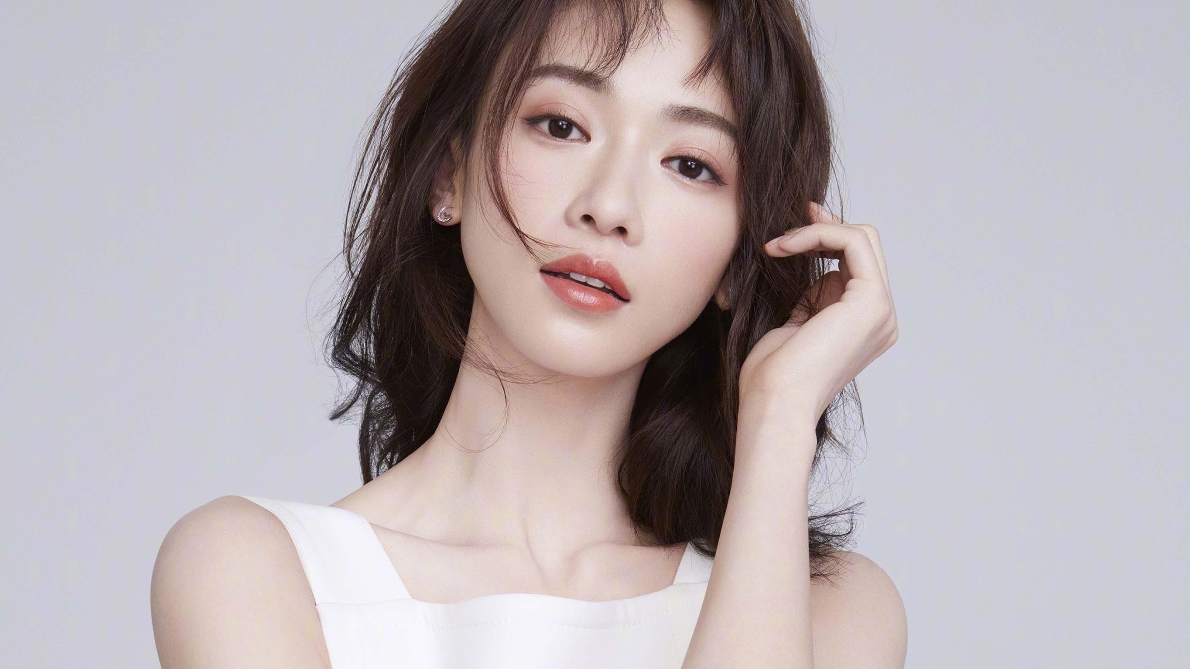 季后赛抢七之夜,格纳布里打出统治级数据,一夜间所有质疑都成了回响的掌声