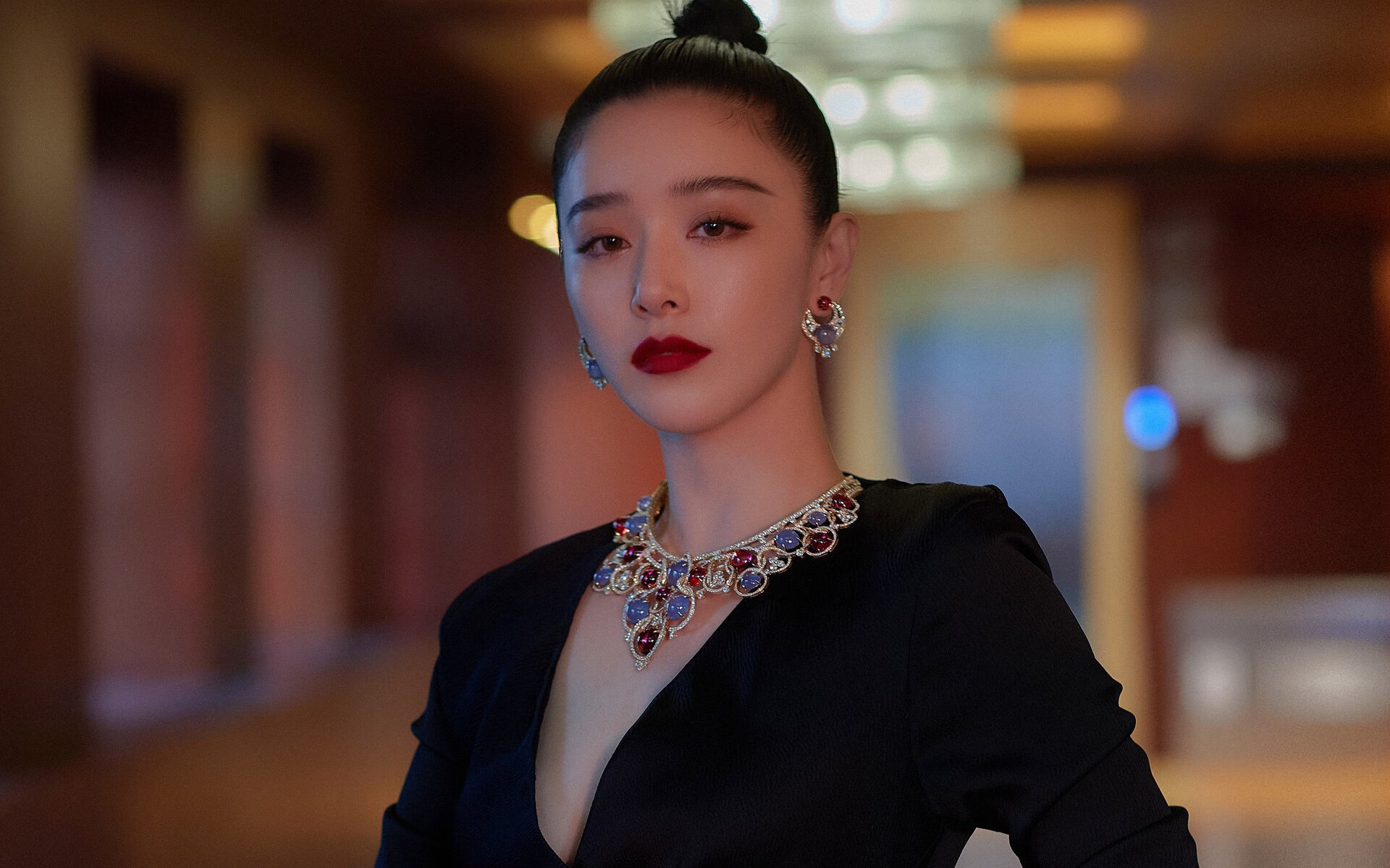 超越B2B，对阵突尼斯之夜，贝林厄姆如何诠释现代中场的唯一解法