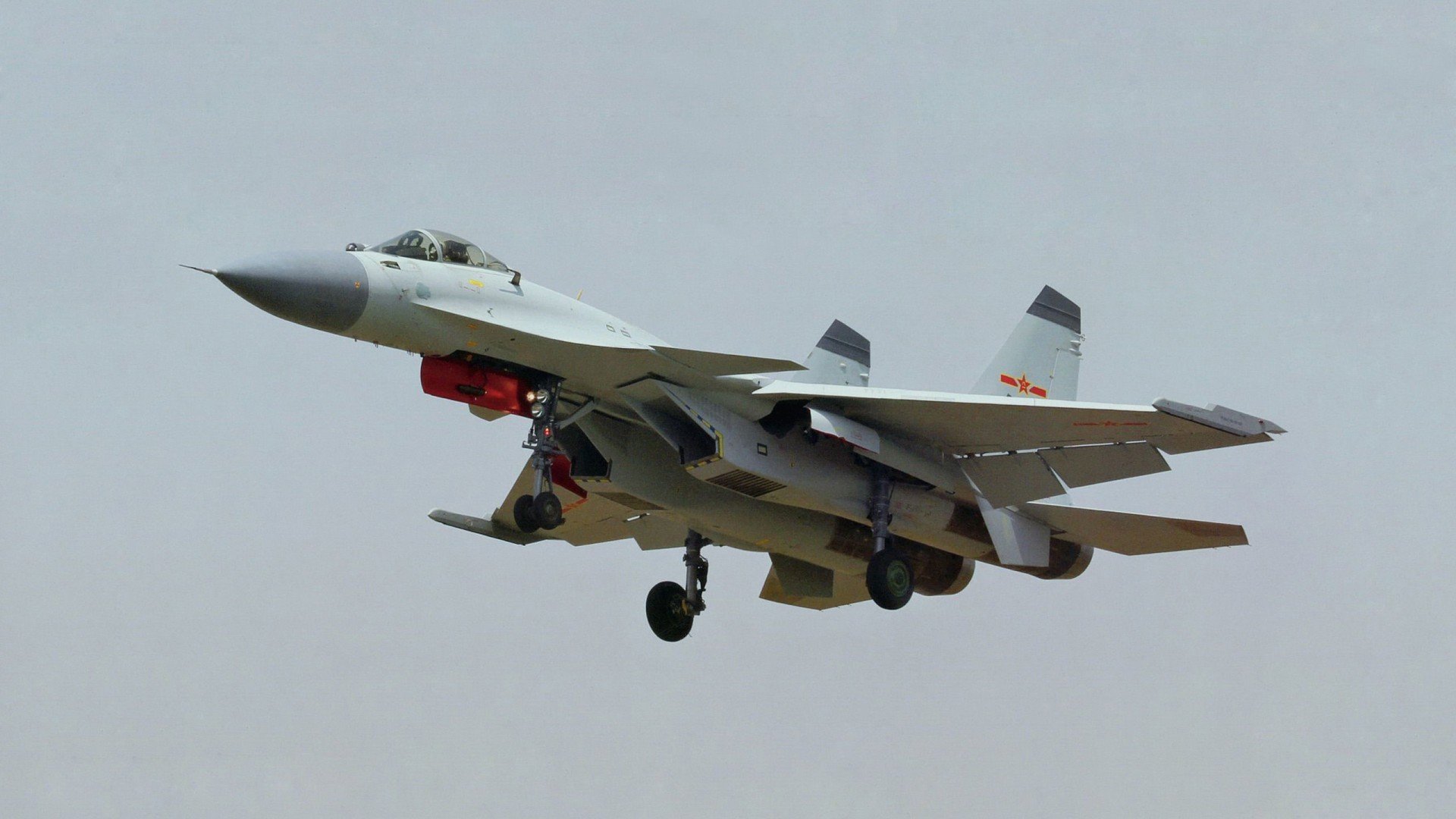 爱尔兰风暴淹没地中海潜艇，解析库尔图瓦如何成为钢铁防线最后的神明