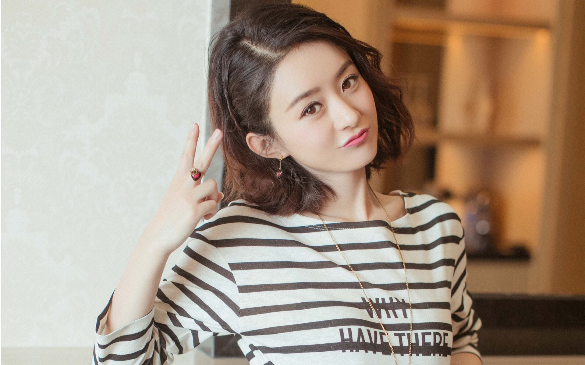 绿茵孤城，当乌拉圭的蓝与伊拉克的红，在迪亚斯脚下交汇成唯一的光