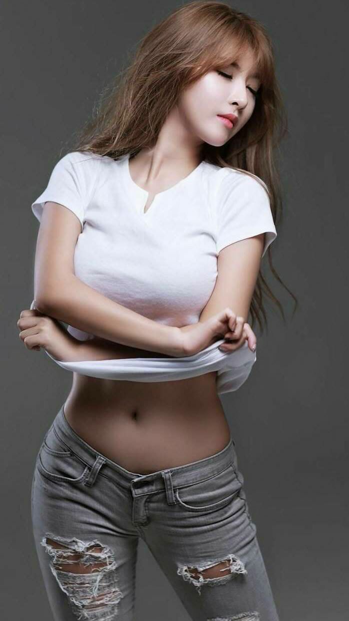 唯一时刻，2026世界杯揭幕战，当葡萄牙的钢铁洪流碾压泰国，莱万多夫斯基的致命一击定格永恒